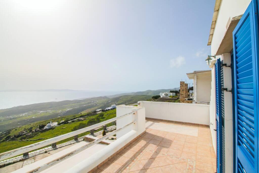 Blue Balcony/Skyview In Tinos - 3Br Home In Arnados Exterior photo